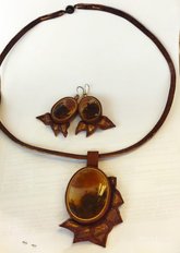 Кулон и серьги агат (2024, камень,кожа, 4x50, арт. 25П.6) - 2 300 ₽