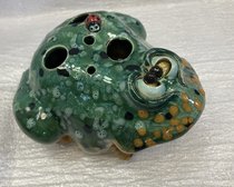 лягушонок-подставка (2025, фаянс, 9x13, арт. 34п51) - 2 300 ₽