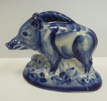 Кабанчик,  8х5,5х11 (год не указан, материал не указан, , арт. 44п.01) - 900 ₽