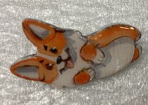 брошь "Корги" (2026, смешанная техника, 2x5, арт. 48п51) - 550 ₽