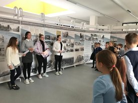 01.03.2021-05.04.2021 выставка в школе №2094 в Саларьево