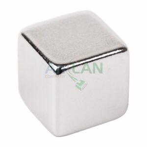 REXANT 72-3210 Неодимовый магнит куб 10*10*10мм сцепление 4,5 кг (Упаковка 2 шт)