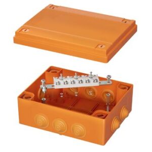 DKC / ДКС FSK41610 Коробка пластиковая FS с кабельными вводами и клеммниками, IP55, 240x190x90мм, 6р, 450V, 20A, 10мм.кв, нерж.контакт